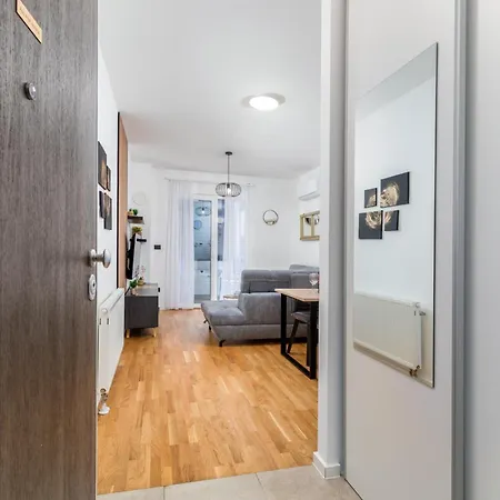 Ana-maria Apartmán